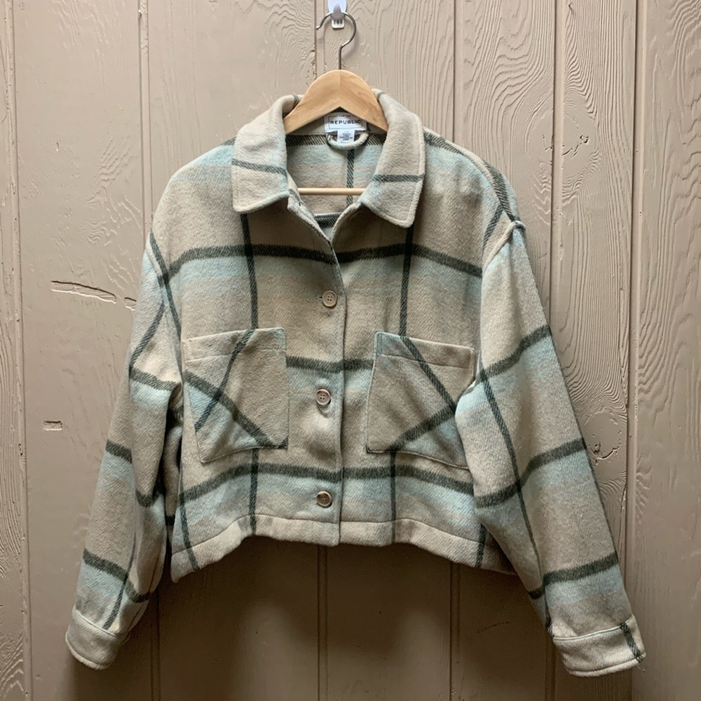 For The Republic Crop Shacket